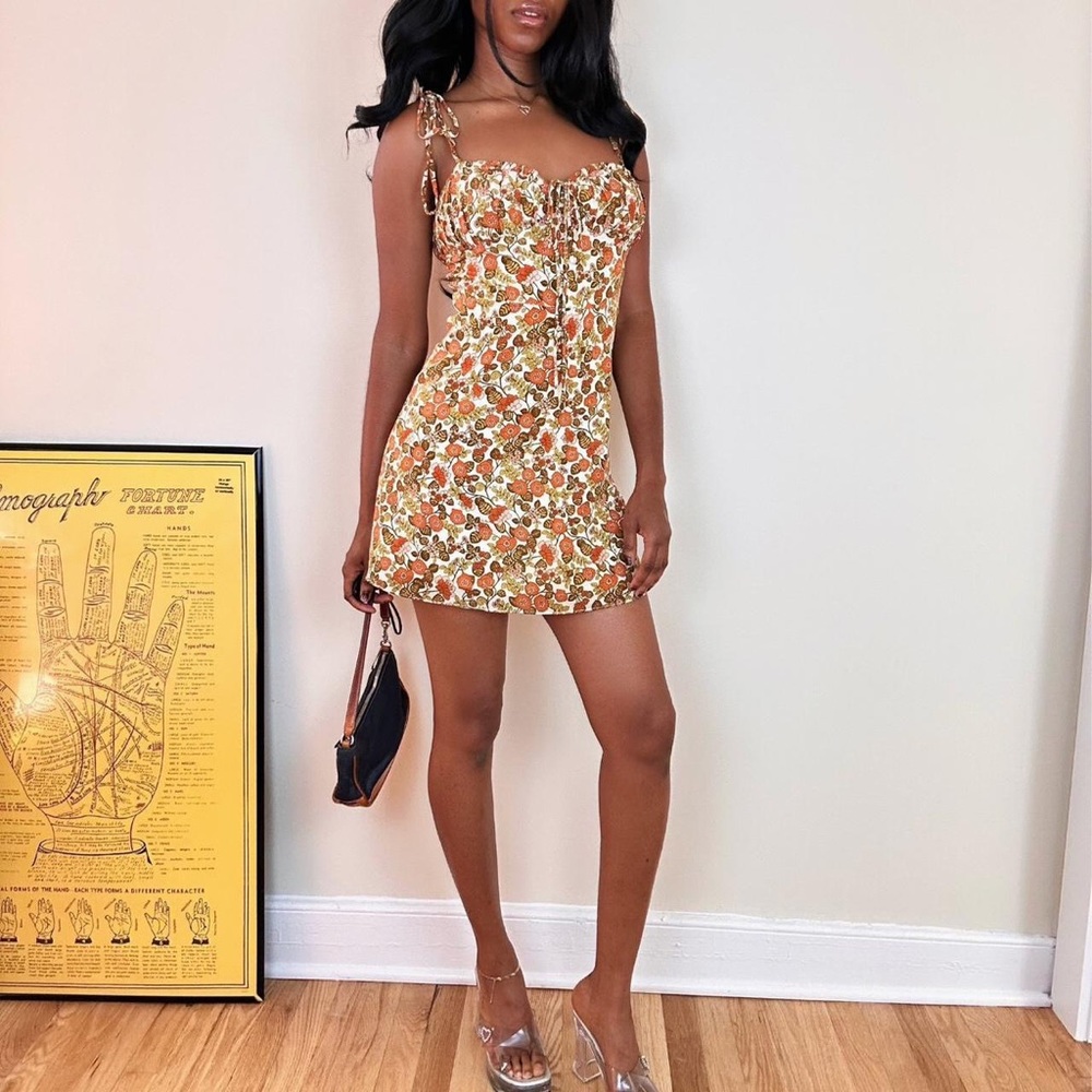 Realisation par Devon dress in 70s floral NWOT